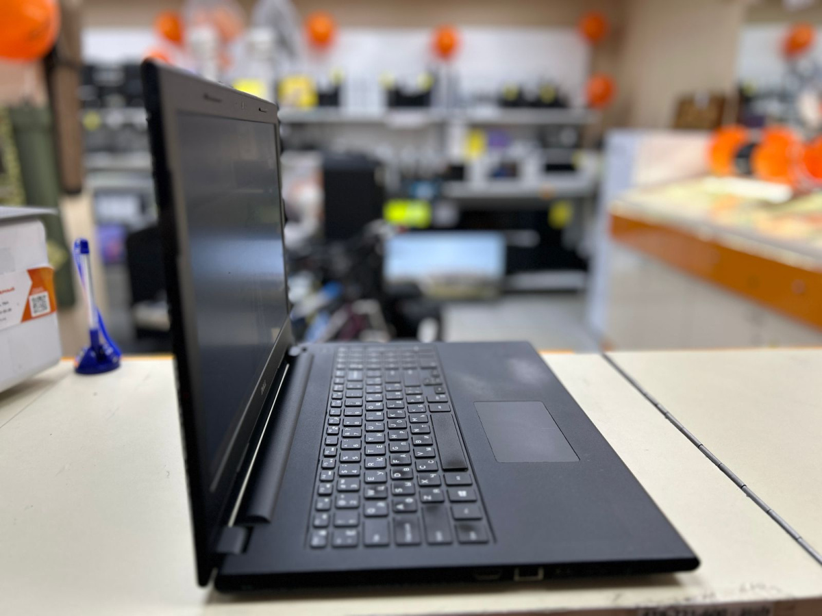 Ноутбук DELL; Core i5-4210U, Intel UHD Graphics, 8 Гб, 240 Гб, Нет