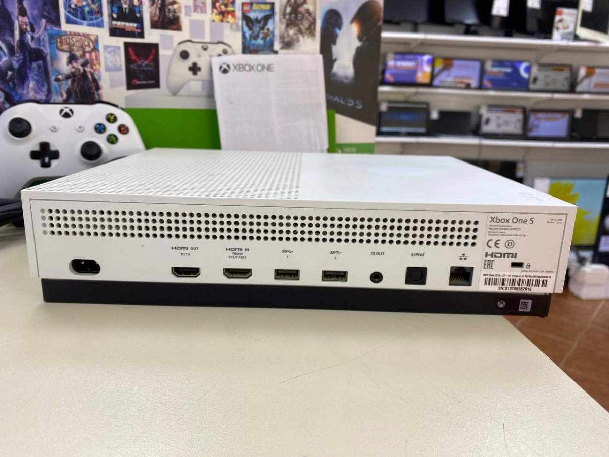Игровая приставка Xbox One S 1TB