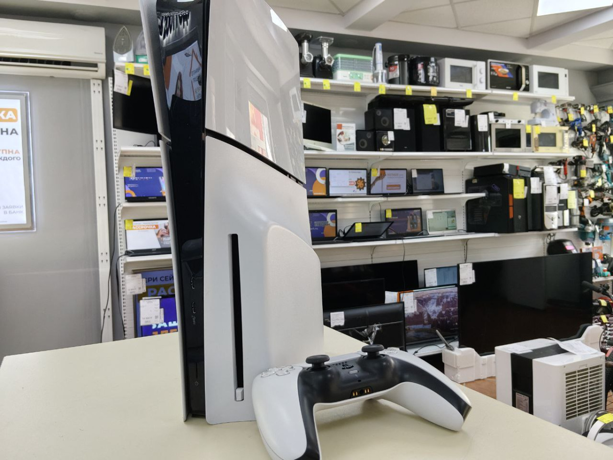 Игровая приставка PlayStation 5 Slim 1TB (С дисководом)