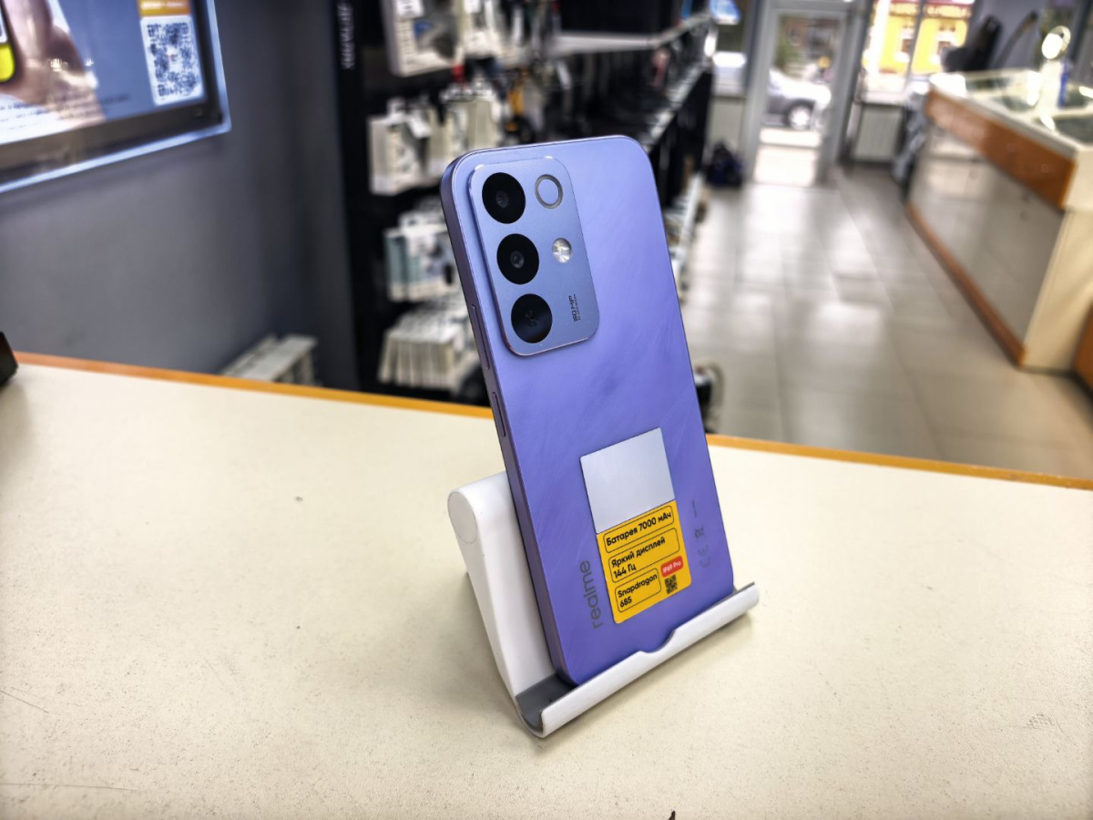 Смартфон Realme C85  8/256