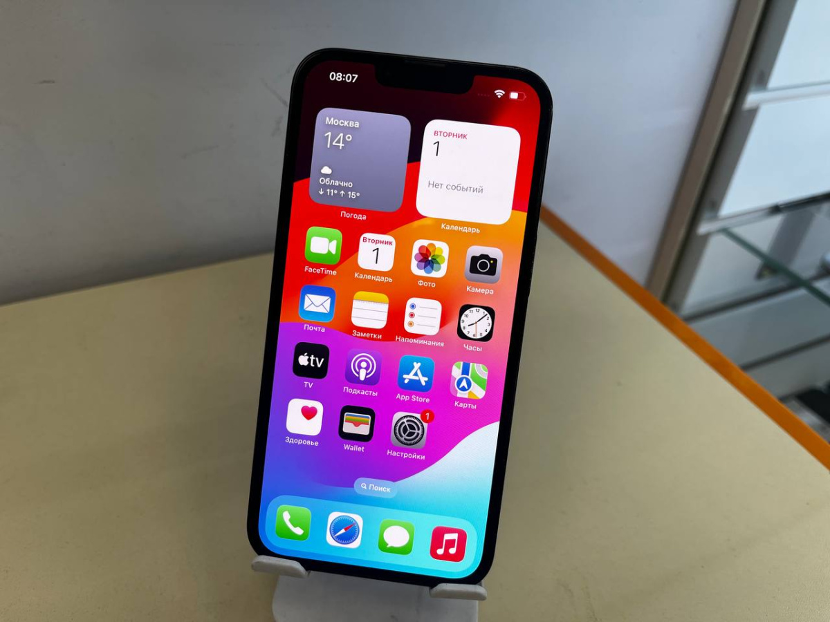 Смартфон Apple iPhone 13 128Gb