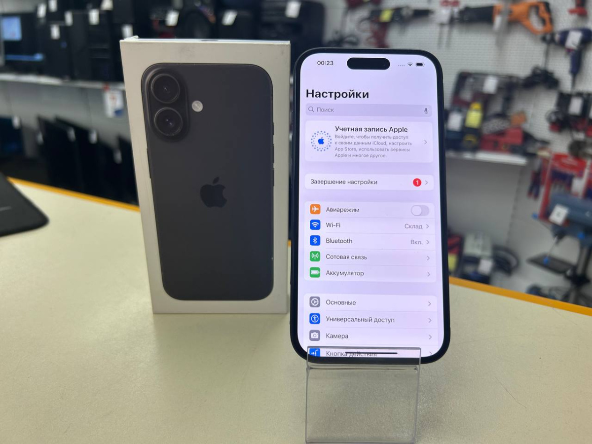 Смартфон Apple Iphone 16 256Gb