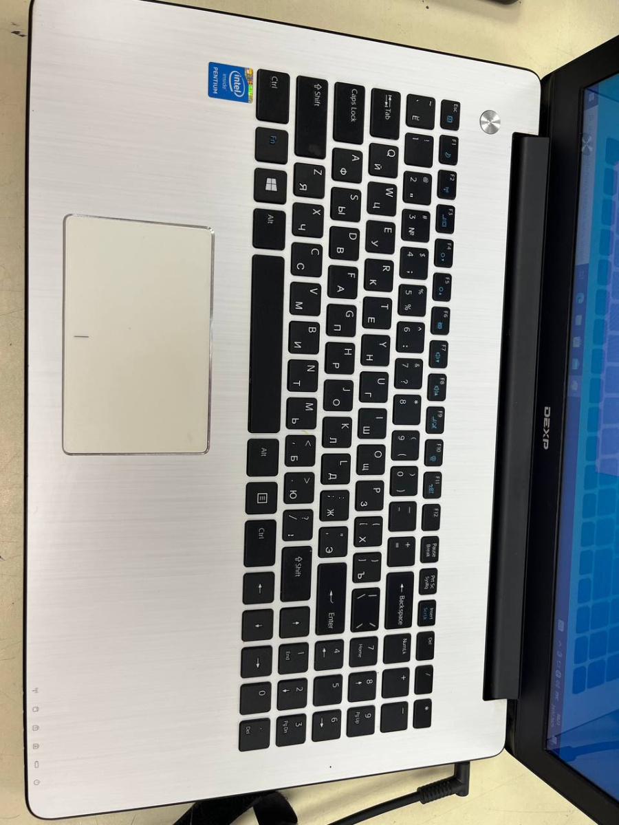 Ноутбук Dexp .; Pentium N3540, HD Graphics, 4 Гб, Нет, 500 Гб