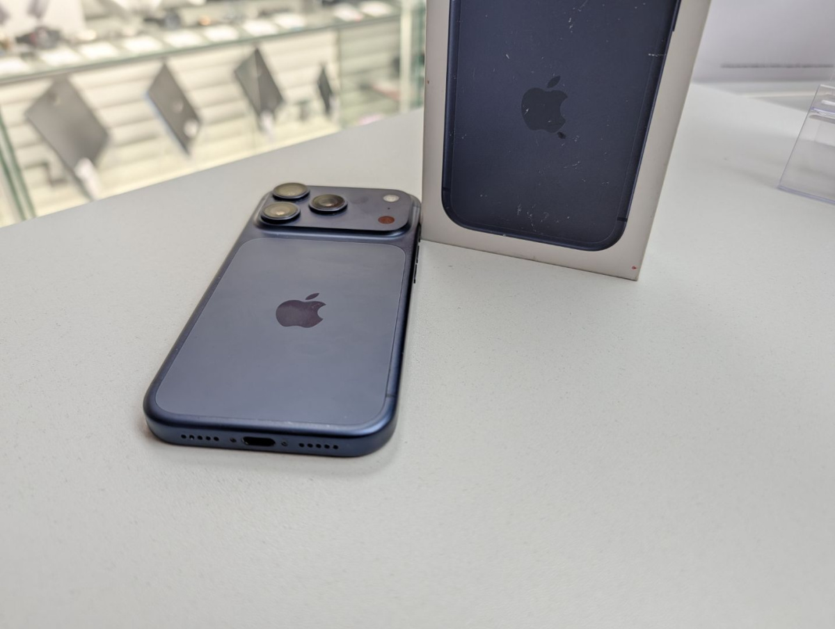 Смартфон Apple Iphone 17 Pro 256Gb eSim