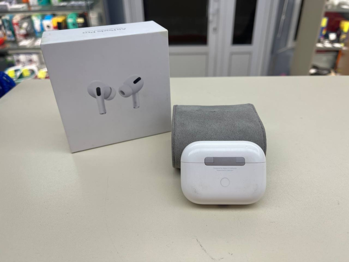 Наушники беспроводные Apple AirPods Pro