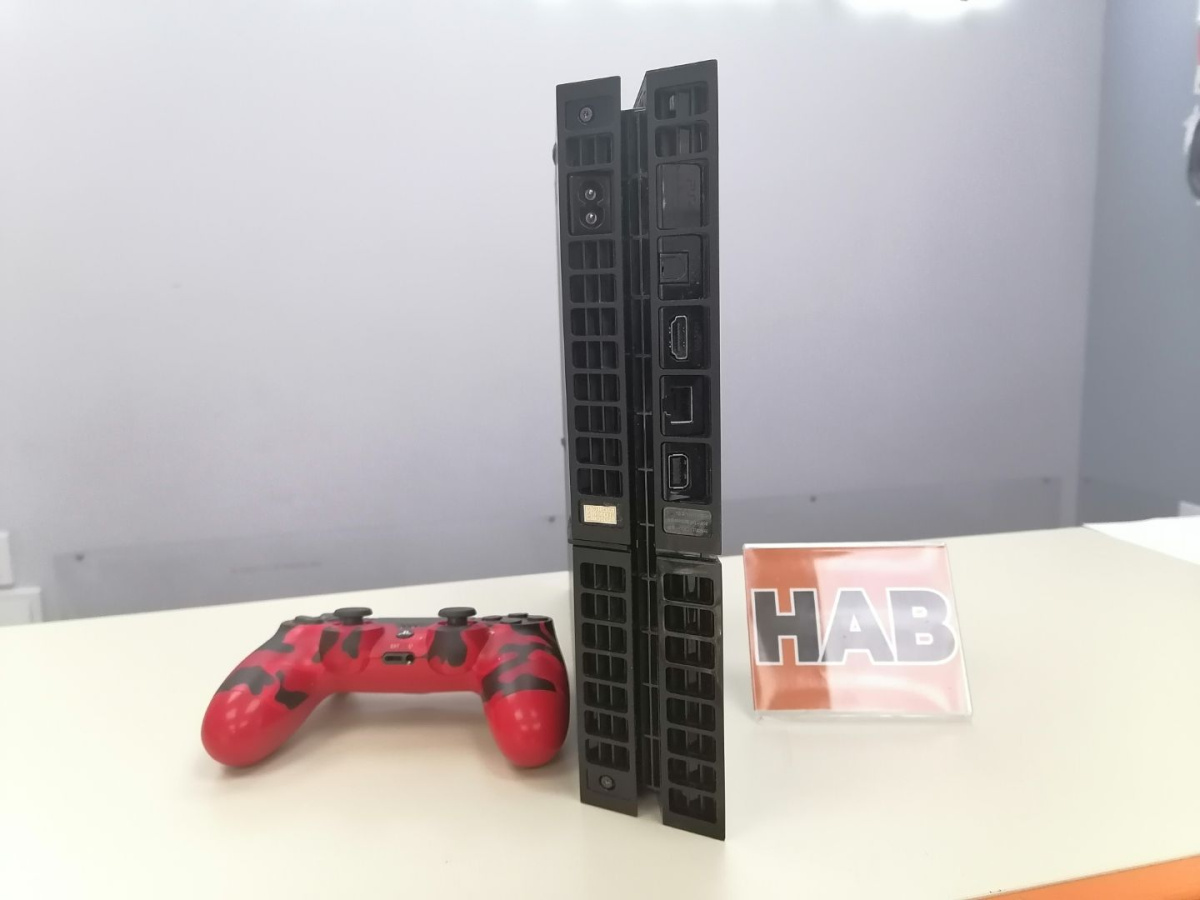 Игровая приставка PlayStation 4 FAT 500GB