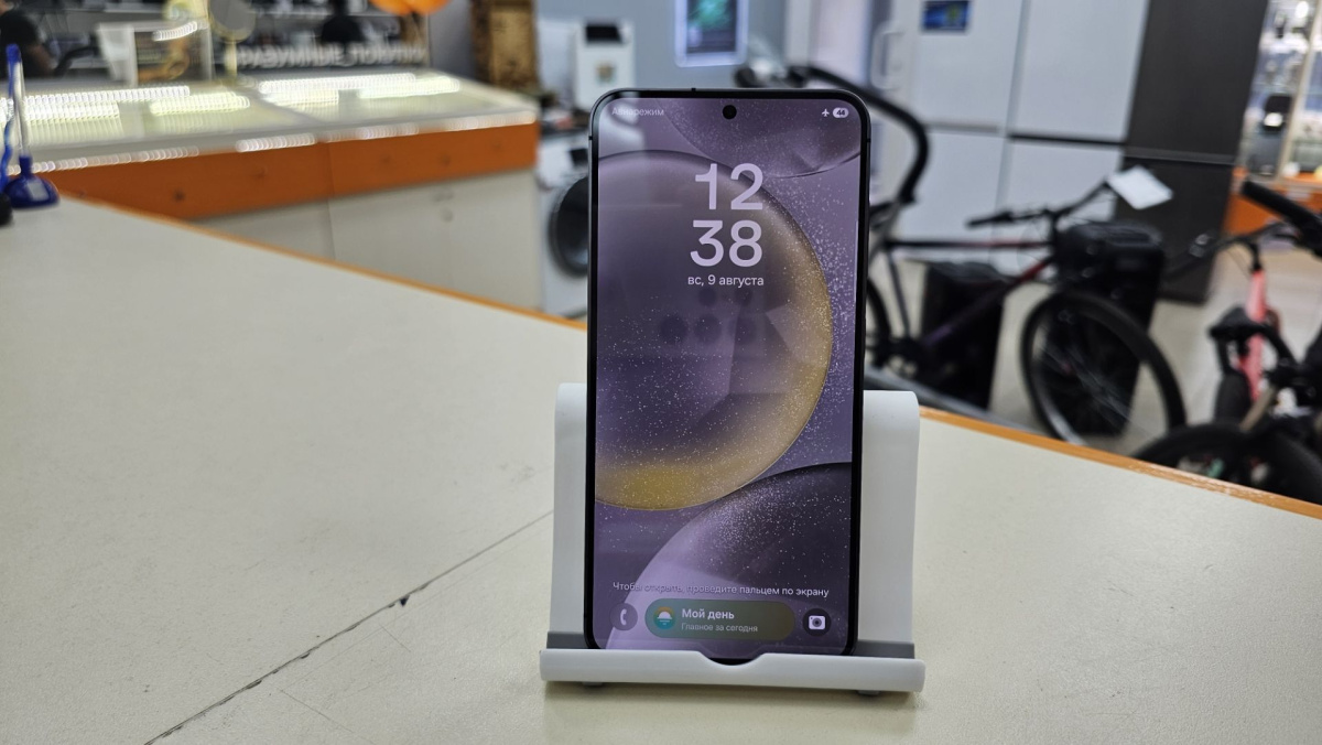 Смартфон Samsung Galaxy S24 8/128