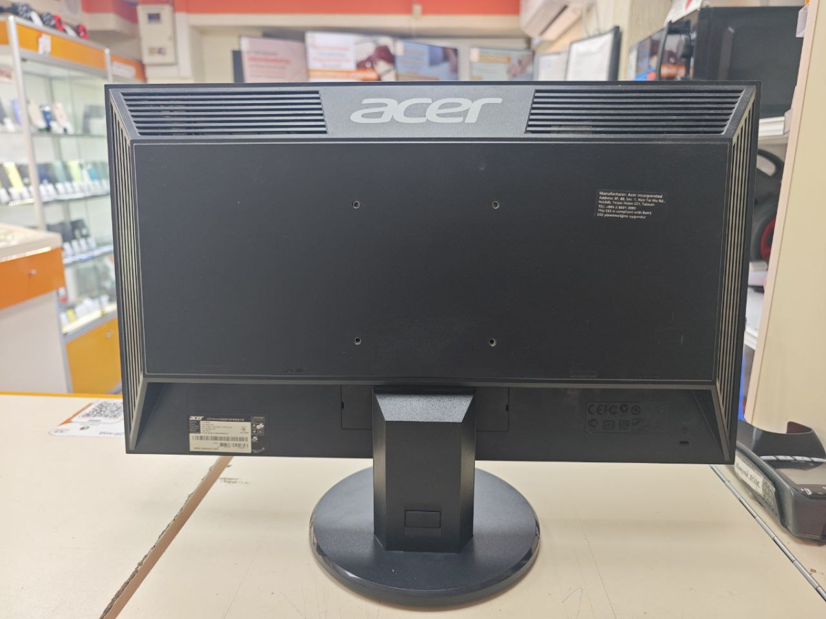Монитор Acer V223HQ