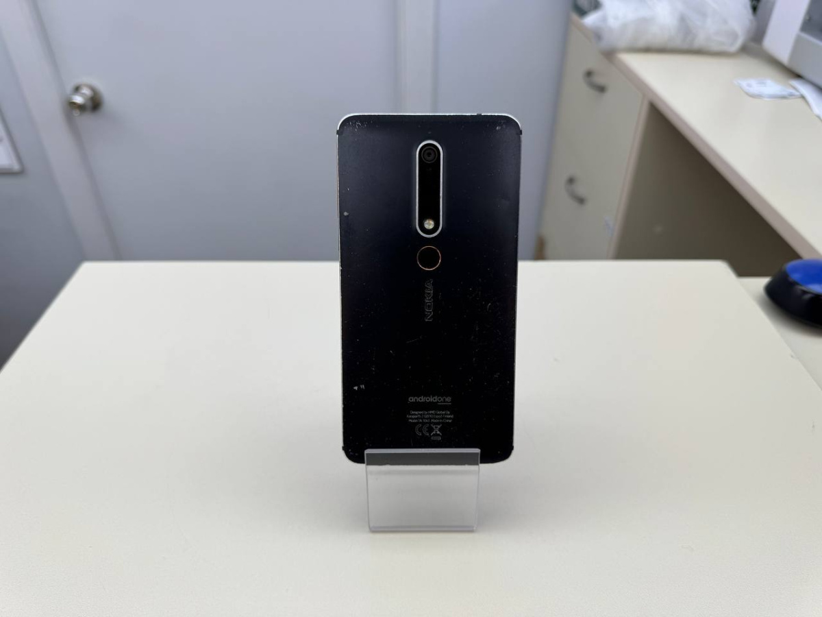 Смартфон Nokia 6.1