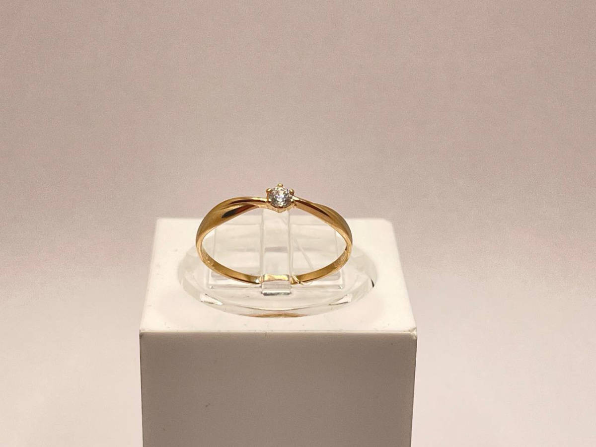 КОЛЬЦО С КАМНЕМ (Au 585)