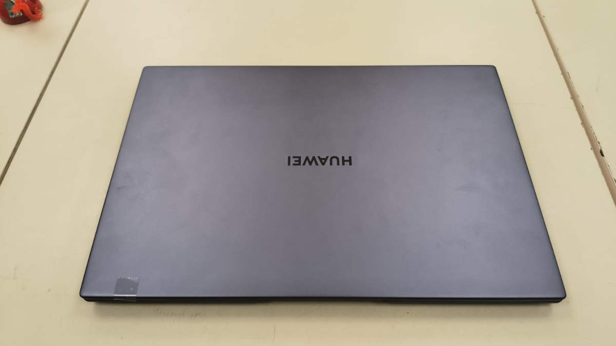 Ноутбук Huawei MateBook D 14; Core i5-10210U, Intel UHD Graphics, 8 Гб, 256 Гб, Нет