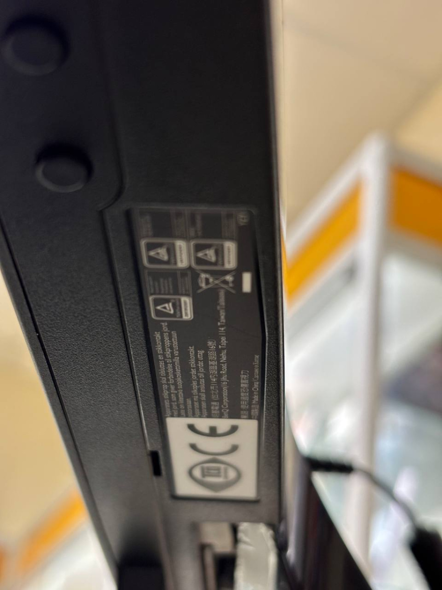 Монитор BenQ EW2440L