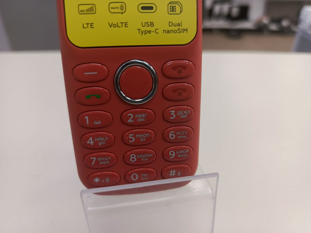 Мобильный телефон BQ 1800L