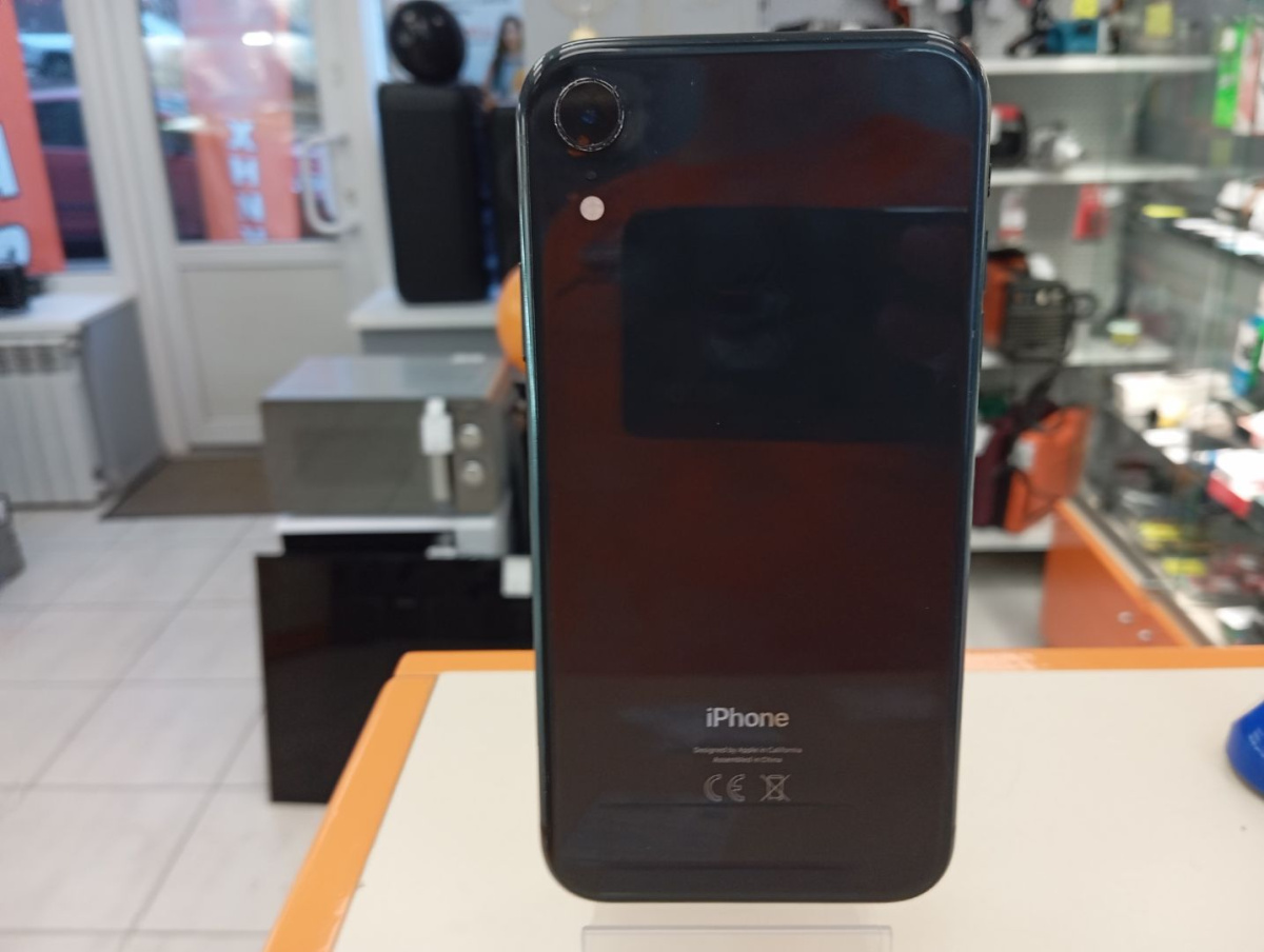 Смартфон Apple iPhone Xr 64Gb