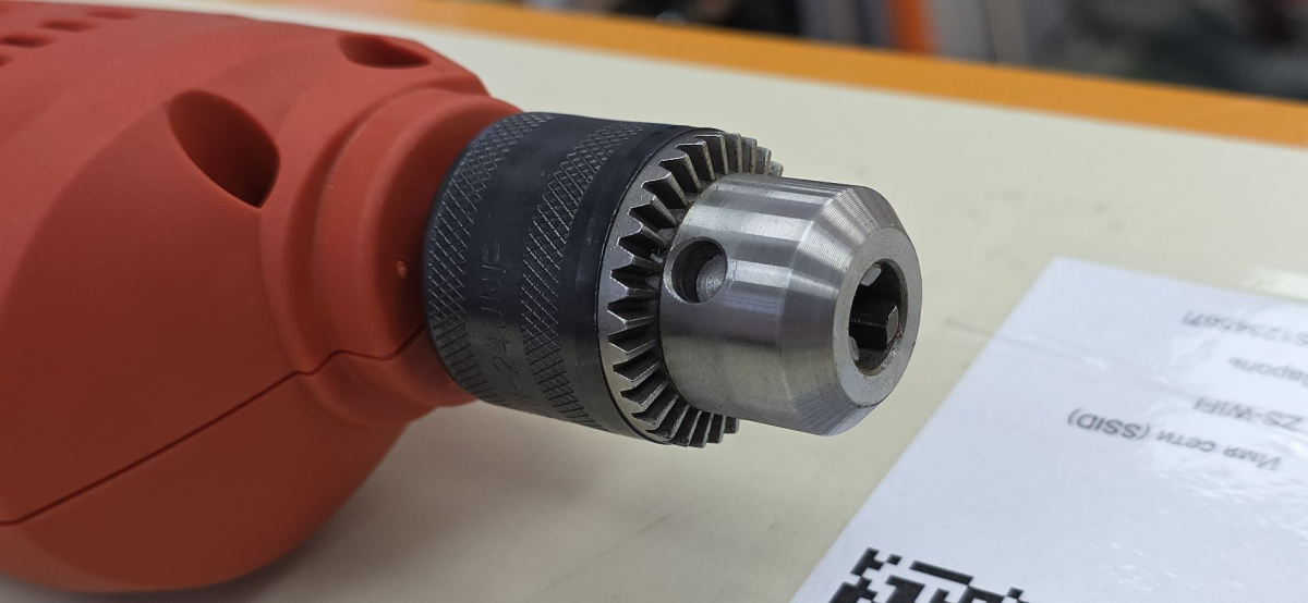 Дрель-безударная Makita M0600