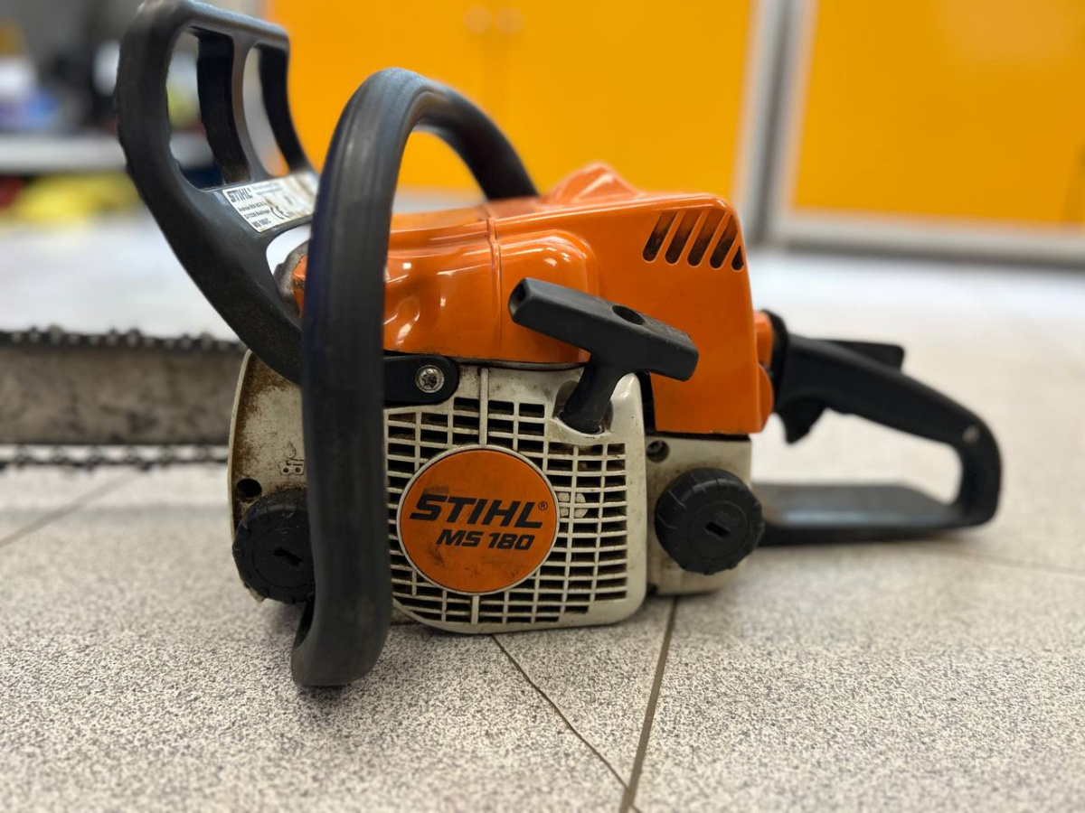 Бензопила Stihl ms 180;