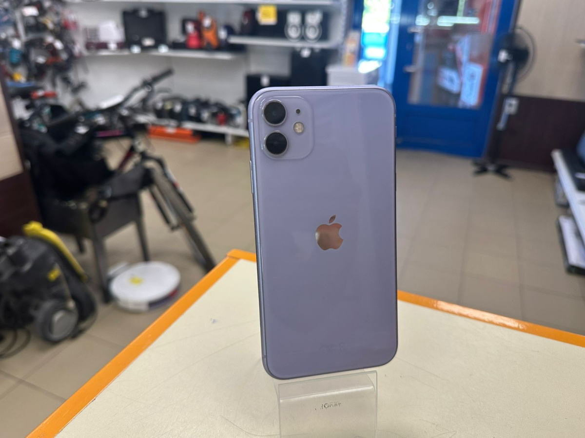 Смартфон Apple iPhone 11 128Gb