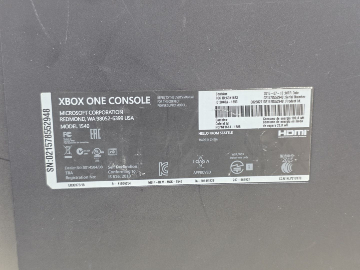 Игровая приставка Xbox One 1 Tb