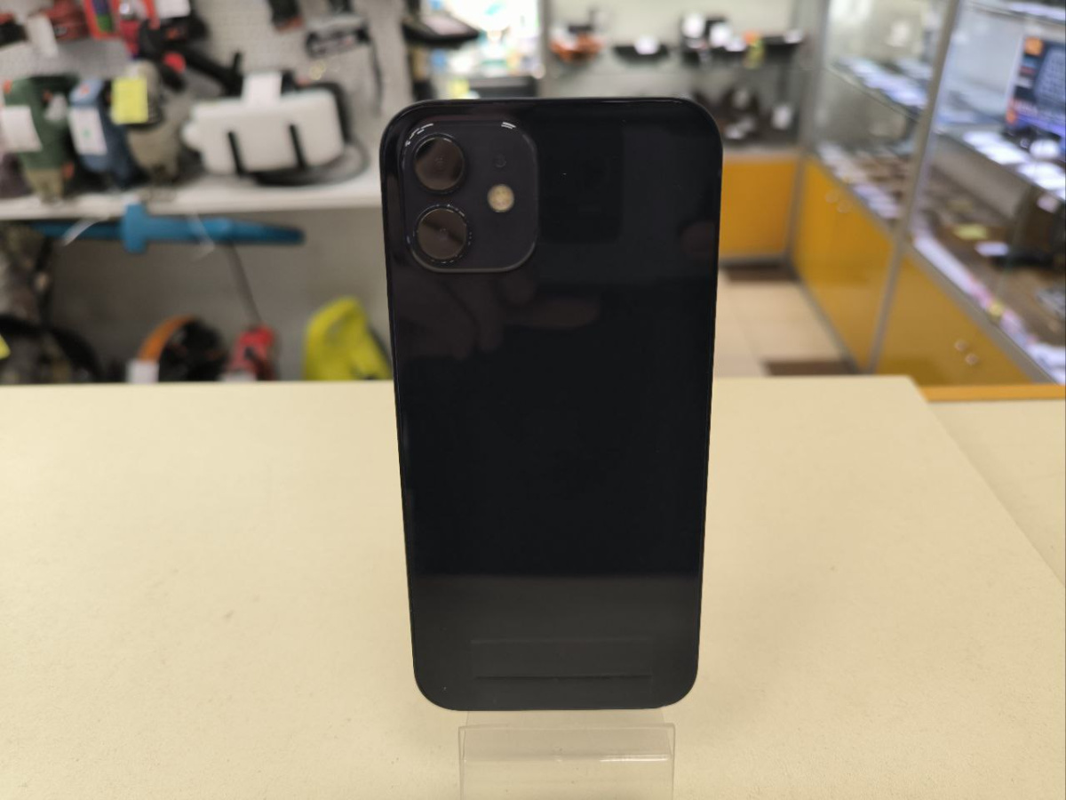 Смартфон Apple iPhone 12 64Gb