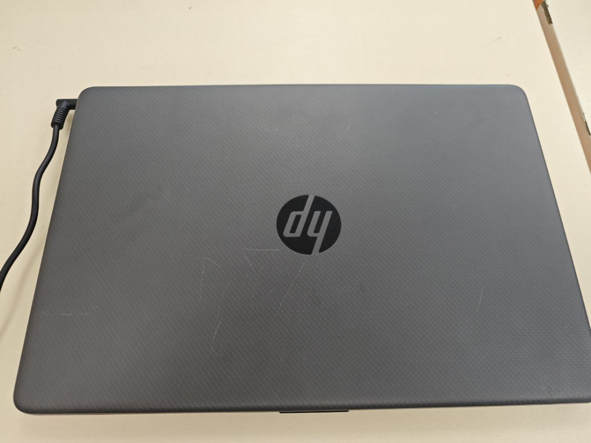 Ноутбук HP; Silver N5030, HD Graphics, 4 Гб, 256 Гб, Нет