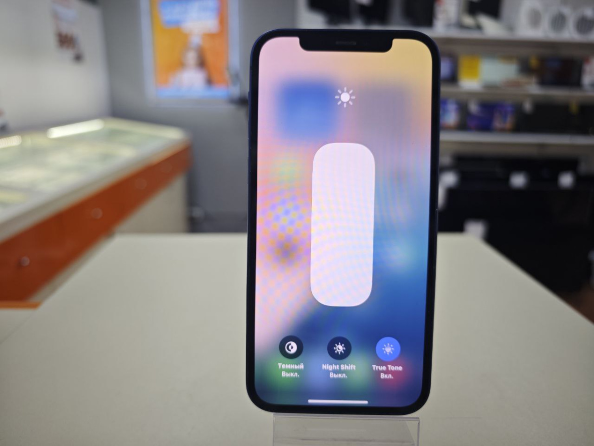 Смартфон Apple iPhone 12 64Gb