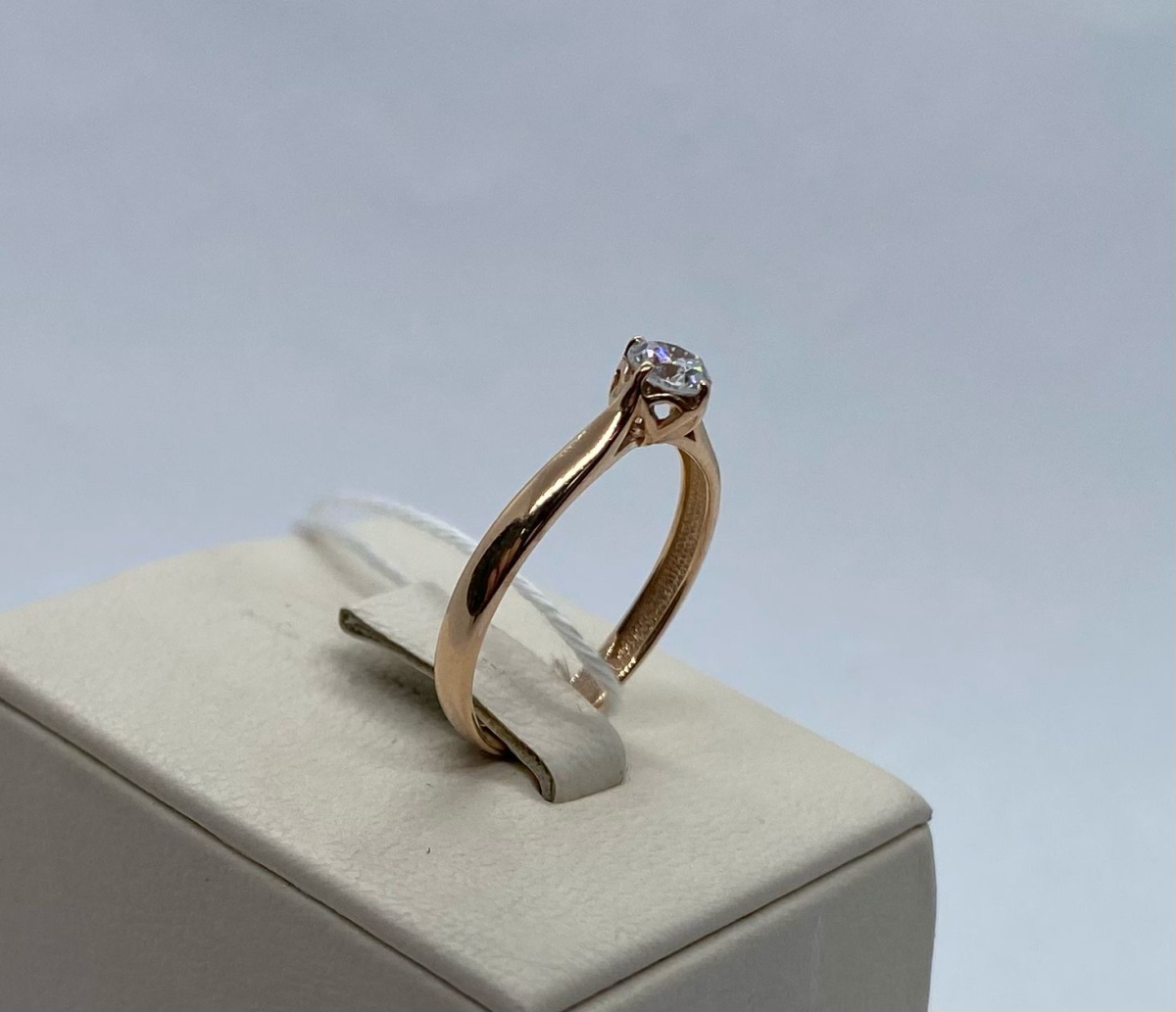 КОЛЬЦО С КАМНЕМ (Au 585)