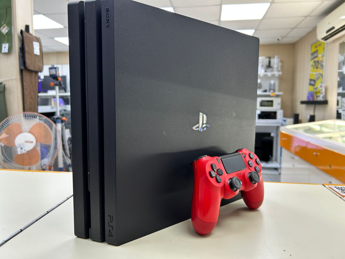 Игровая приставка PlayStation 4 Pro 1Tb Игровая приставка PlayStation 4 Pro 1Tb