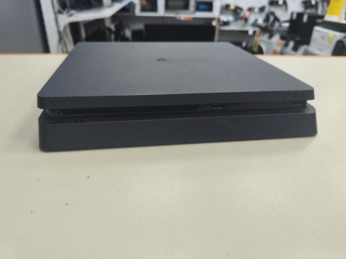 Игровая приставка PlayStation 4 Slim 500GB