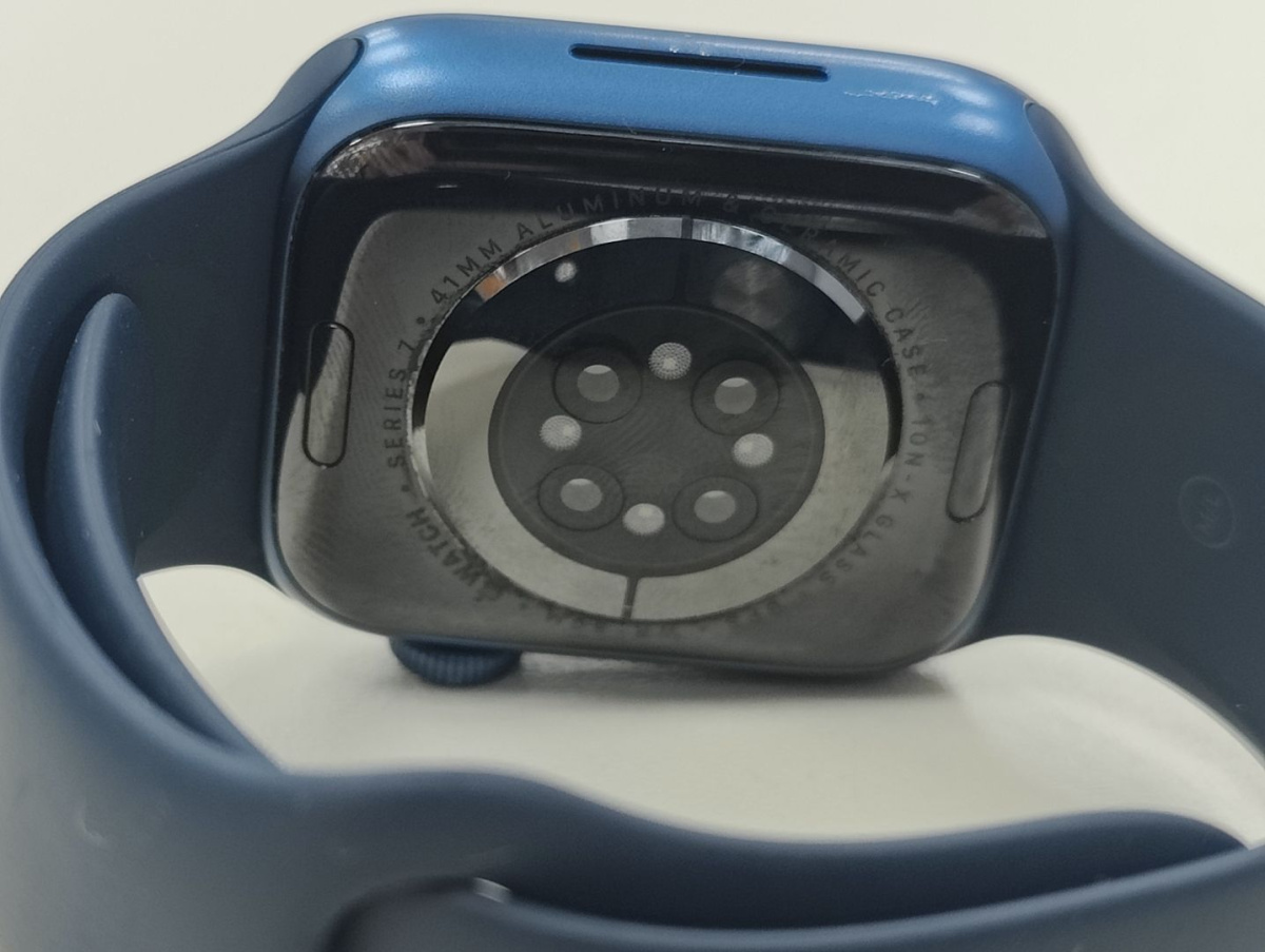 Смарт-часы Apple Watch Series 7 41mm