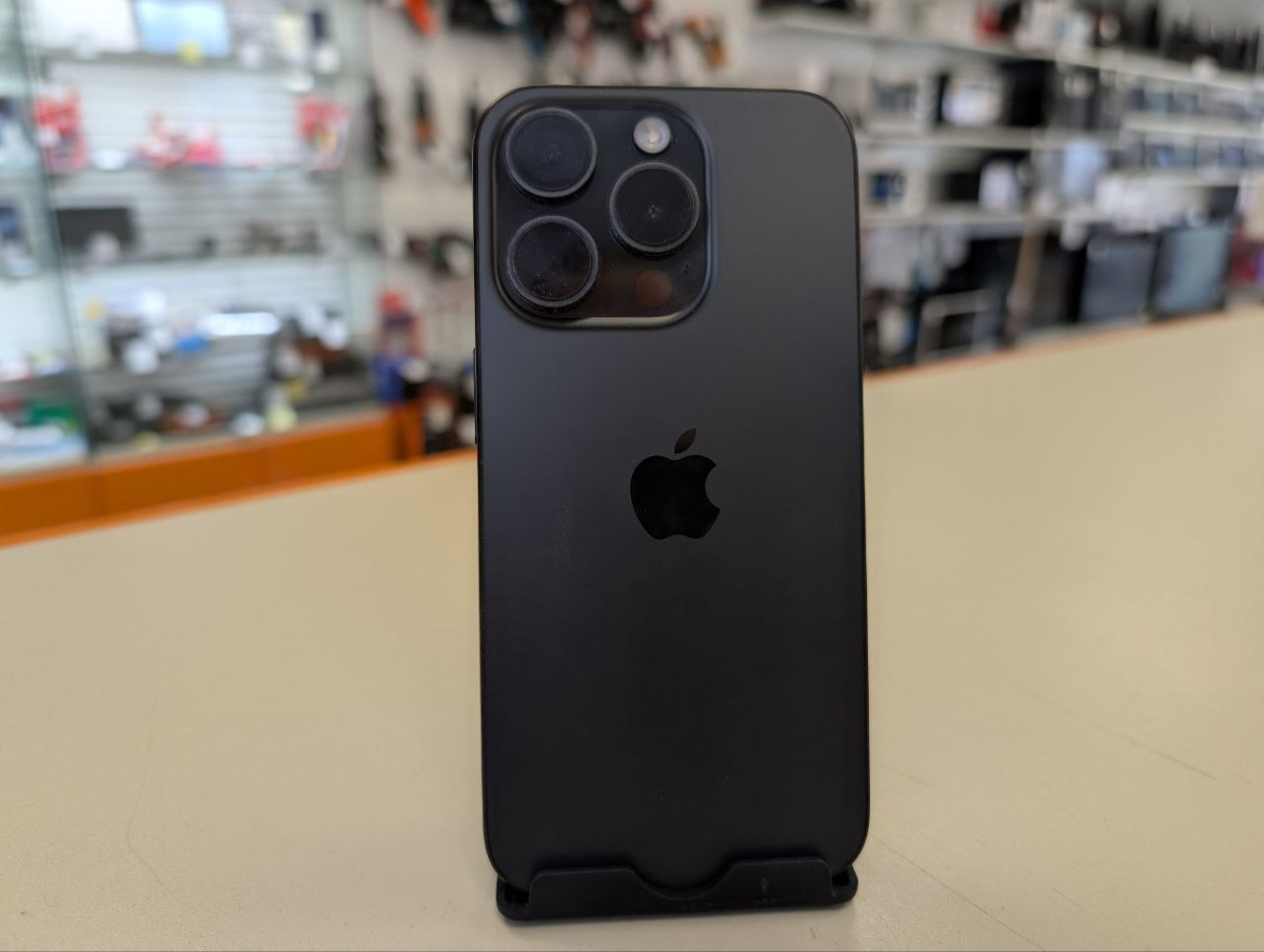 Смартфон Apple Iphone 15 Pro 128Gb