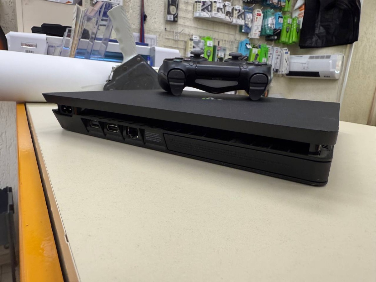 Игровая приставка PlayStation 4 Slim 1Tb