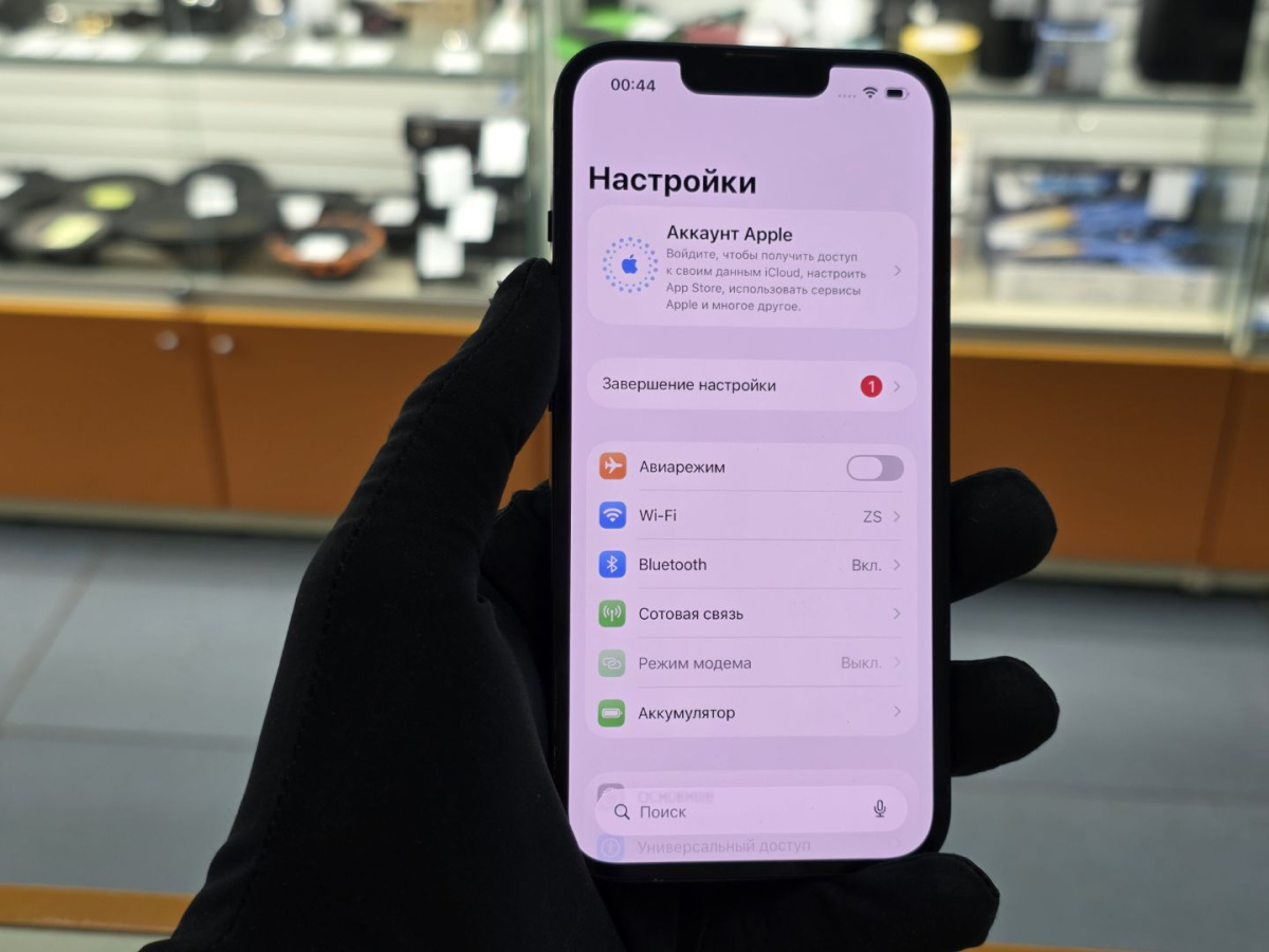 Смартфон Apple iPhone 13 128Gb