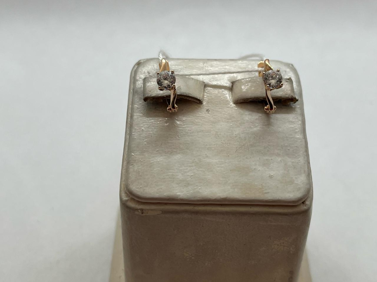 СКМ585 СЕРЬГИ С КАМНЕМ (Au 585)