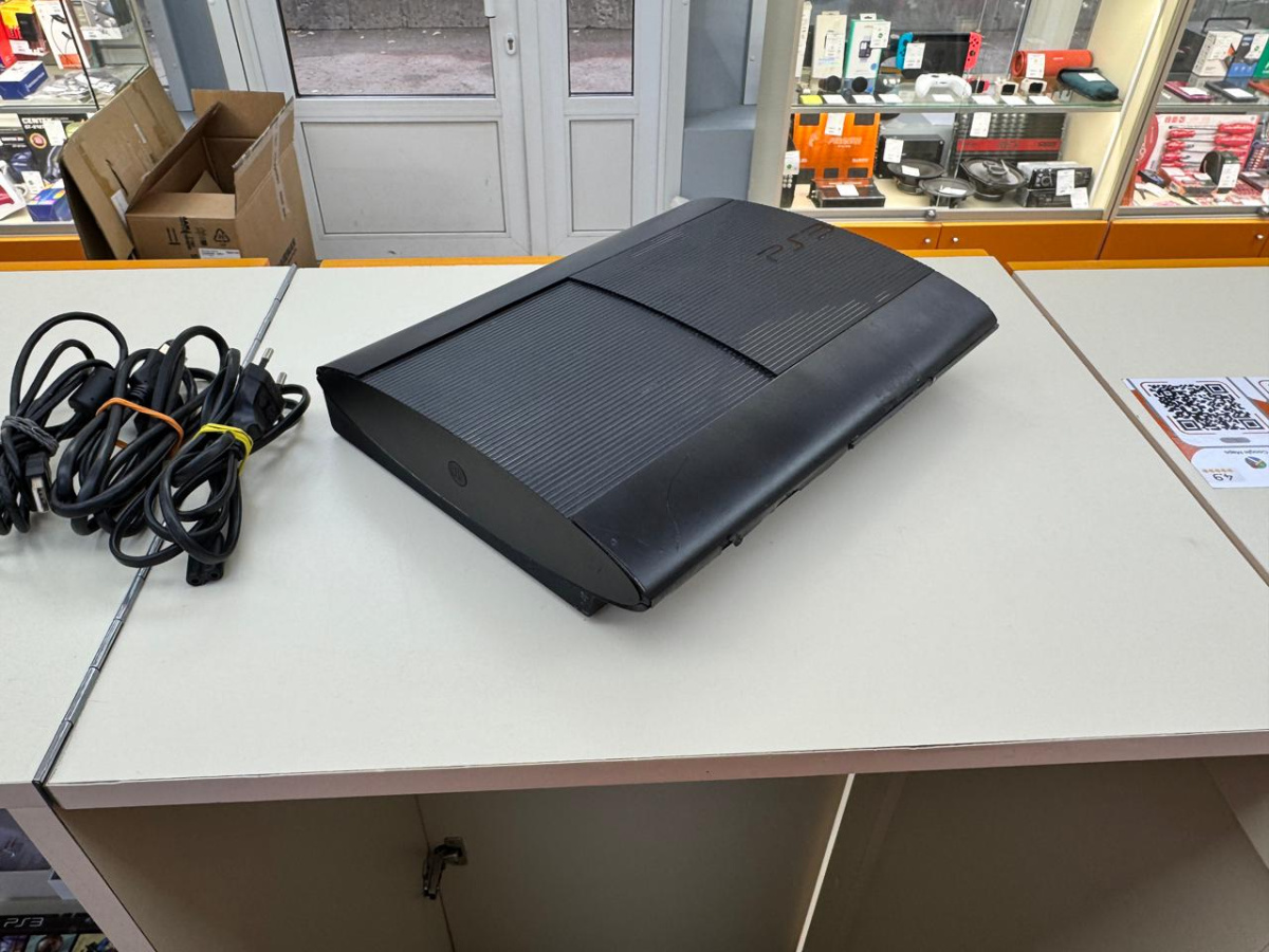 Игровая приставка PlayStation 3 500GB Игровая приставка PlayStation 3 500GB