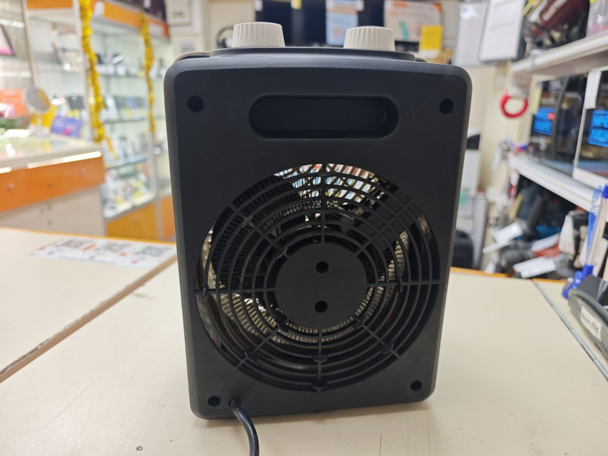 Тепловентилятор Zanussi ZFH/S-204