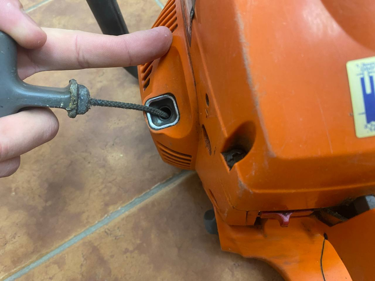 Бензопила Husqvarna 142