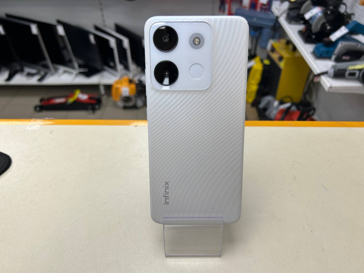 Смартфон Infinix Smart 7 3/64