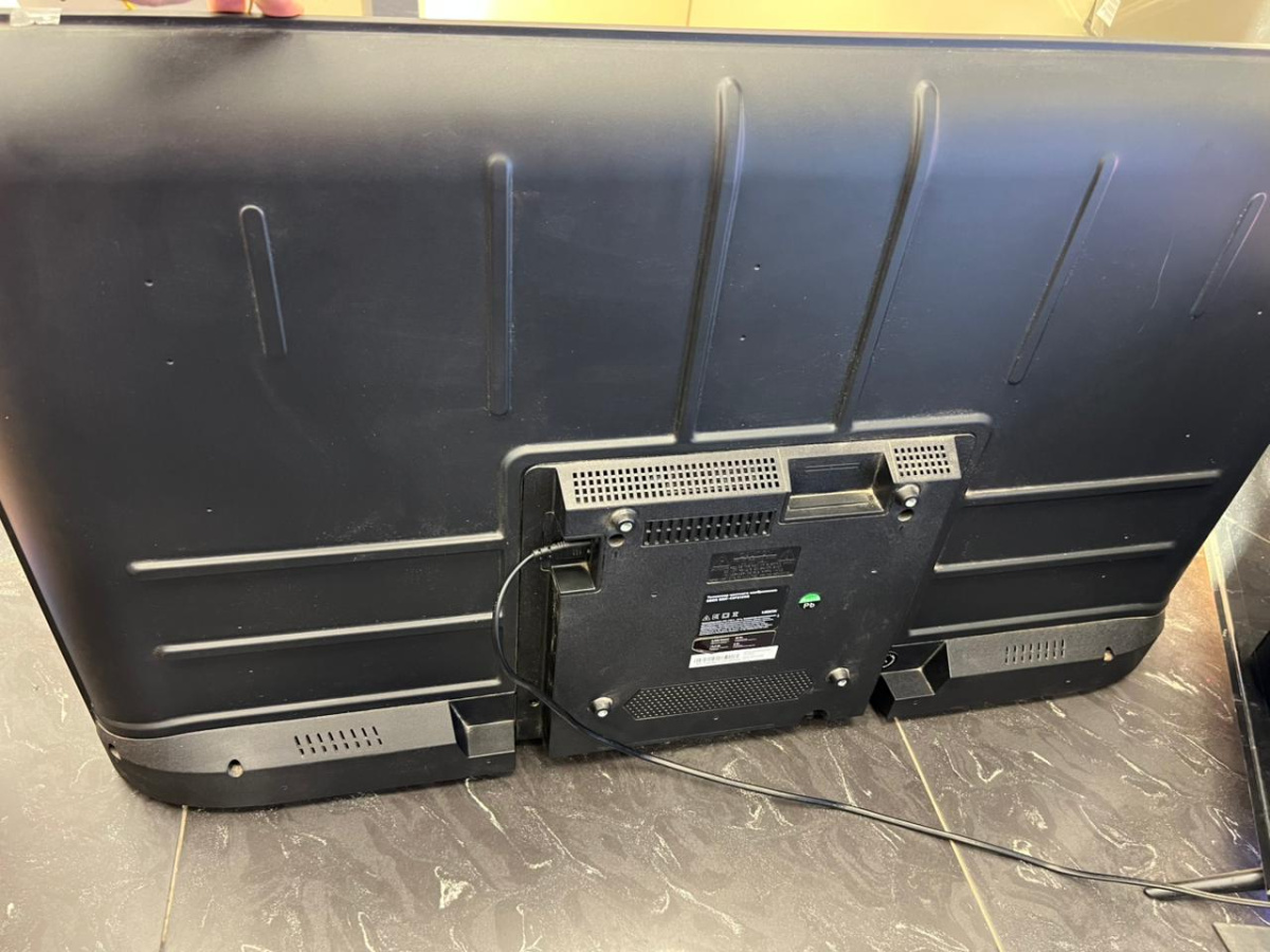 LED Телевизор SBER SDX-43F2120B