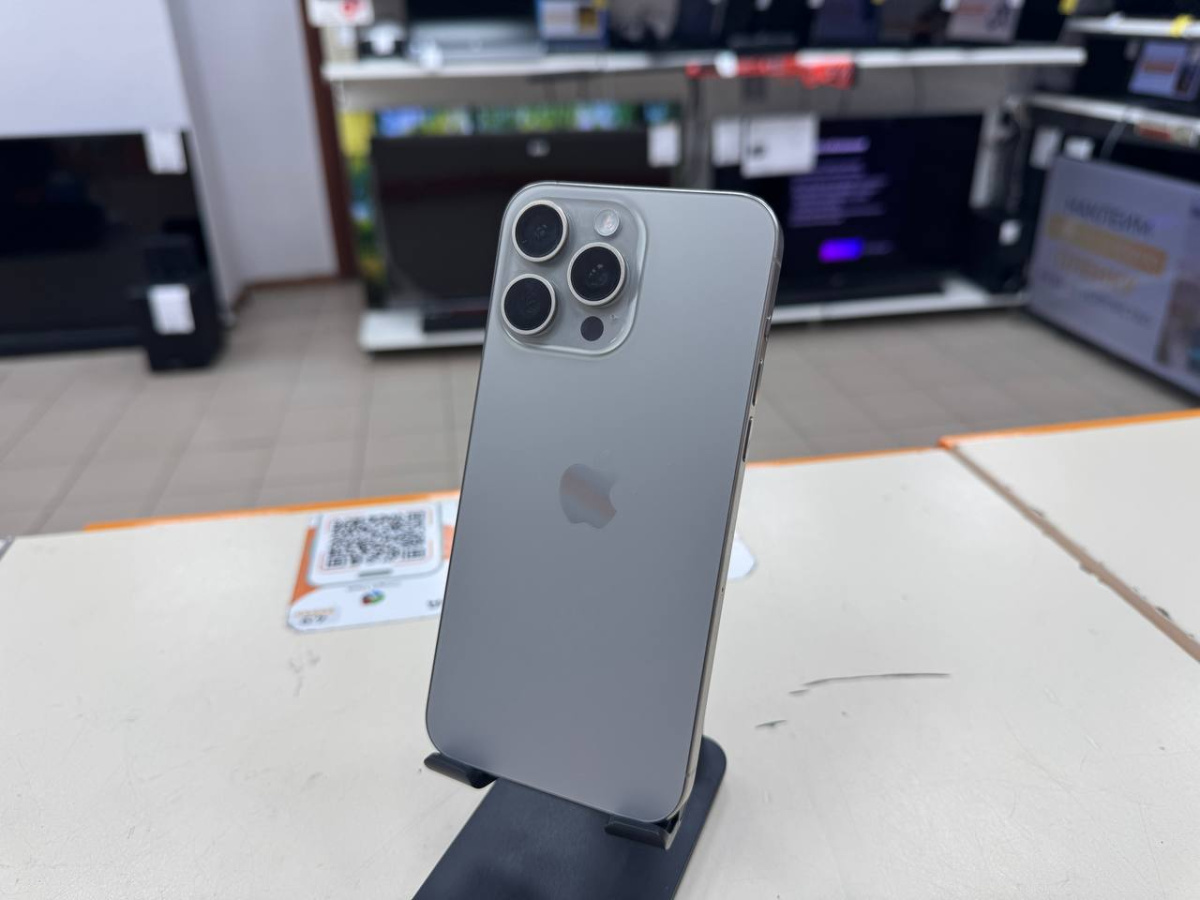 Смартфон Apple iPhone 15 Pro Max 256Gb
