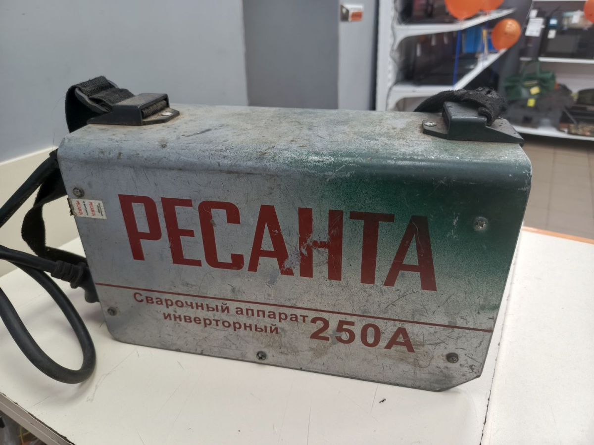 Сварочный аппарат Ресанта САИ 250 ПН