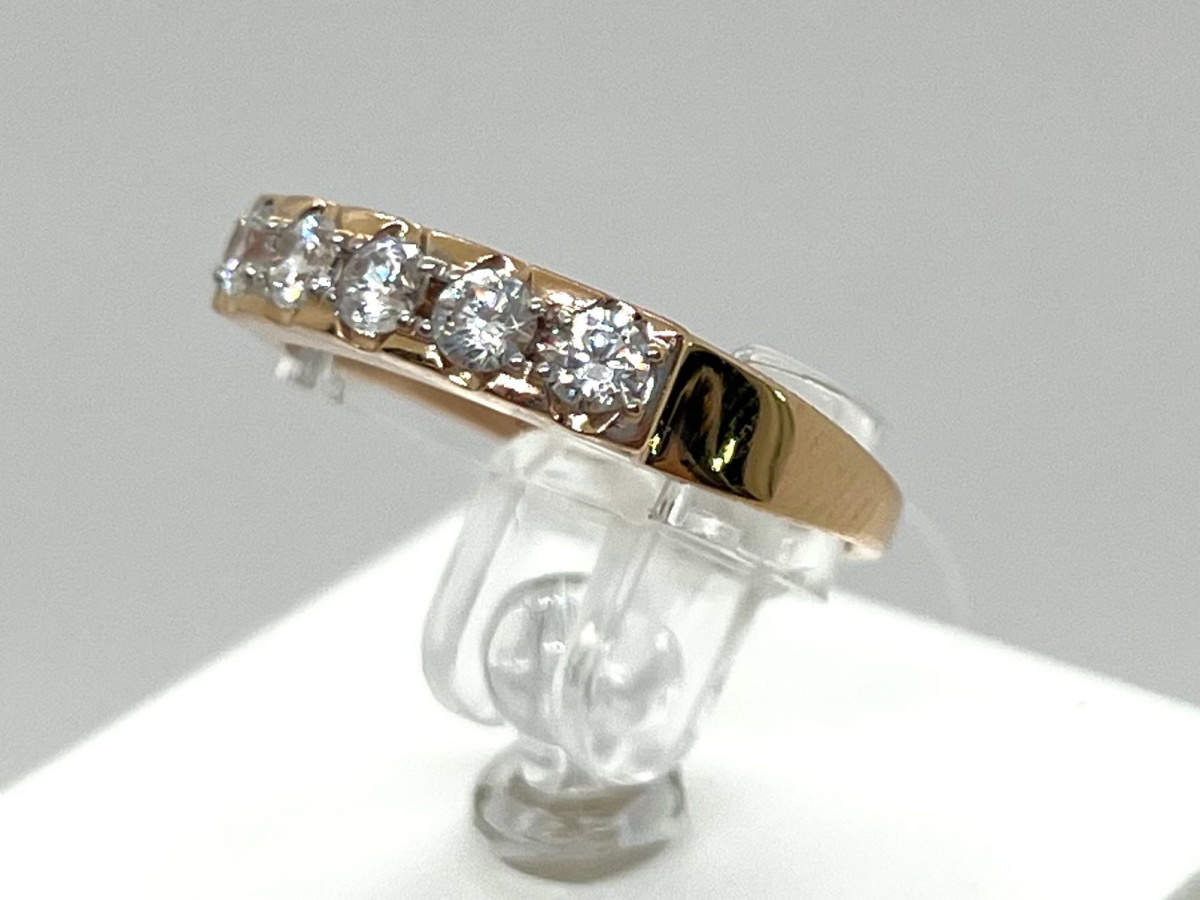 КОЛЬЦО С КАМНЯМИ (Au 585)