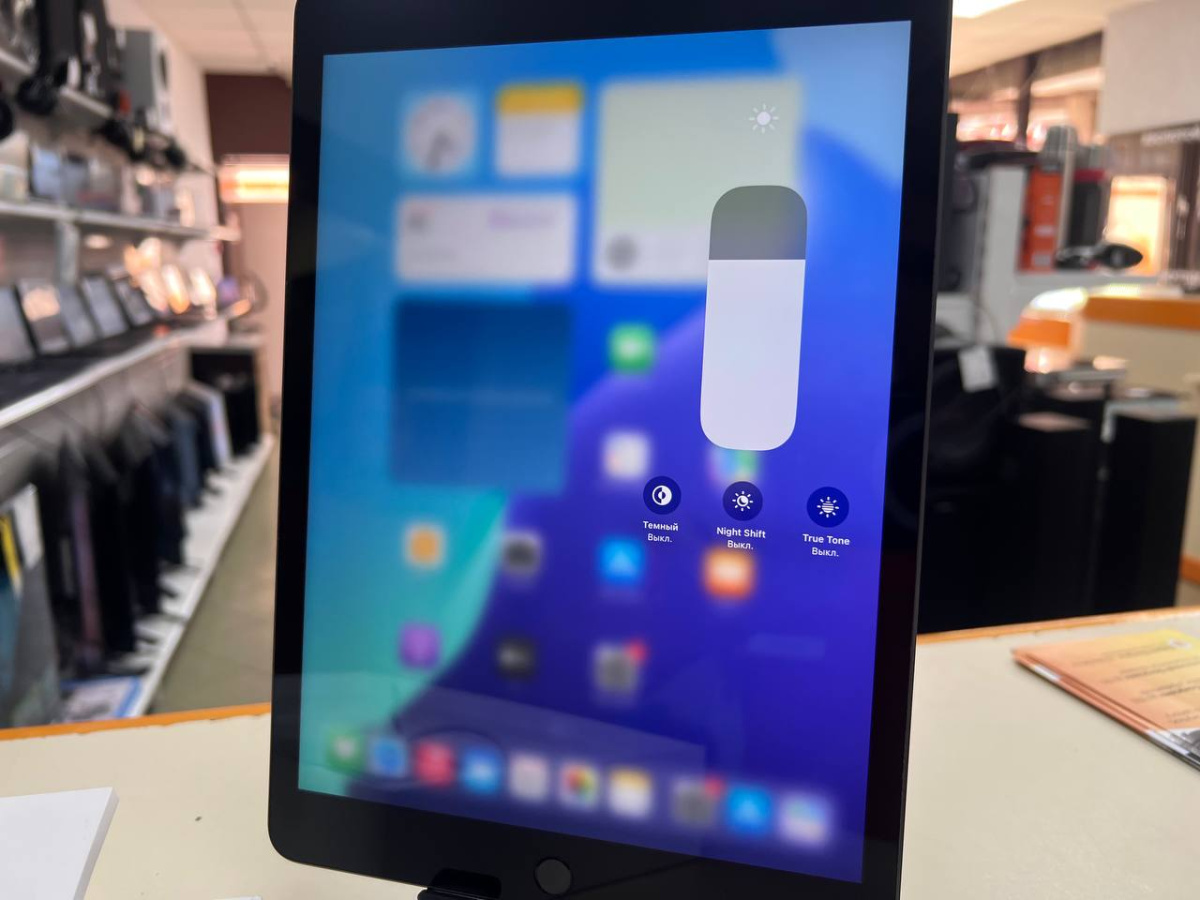 Планшет Apple iPad 9 64 ГБ (2021 A2602 (Wi-Fi)