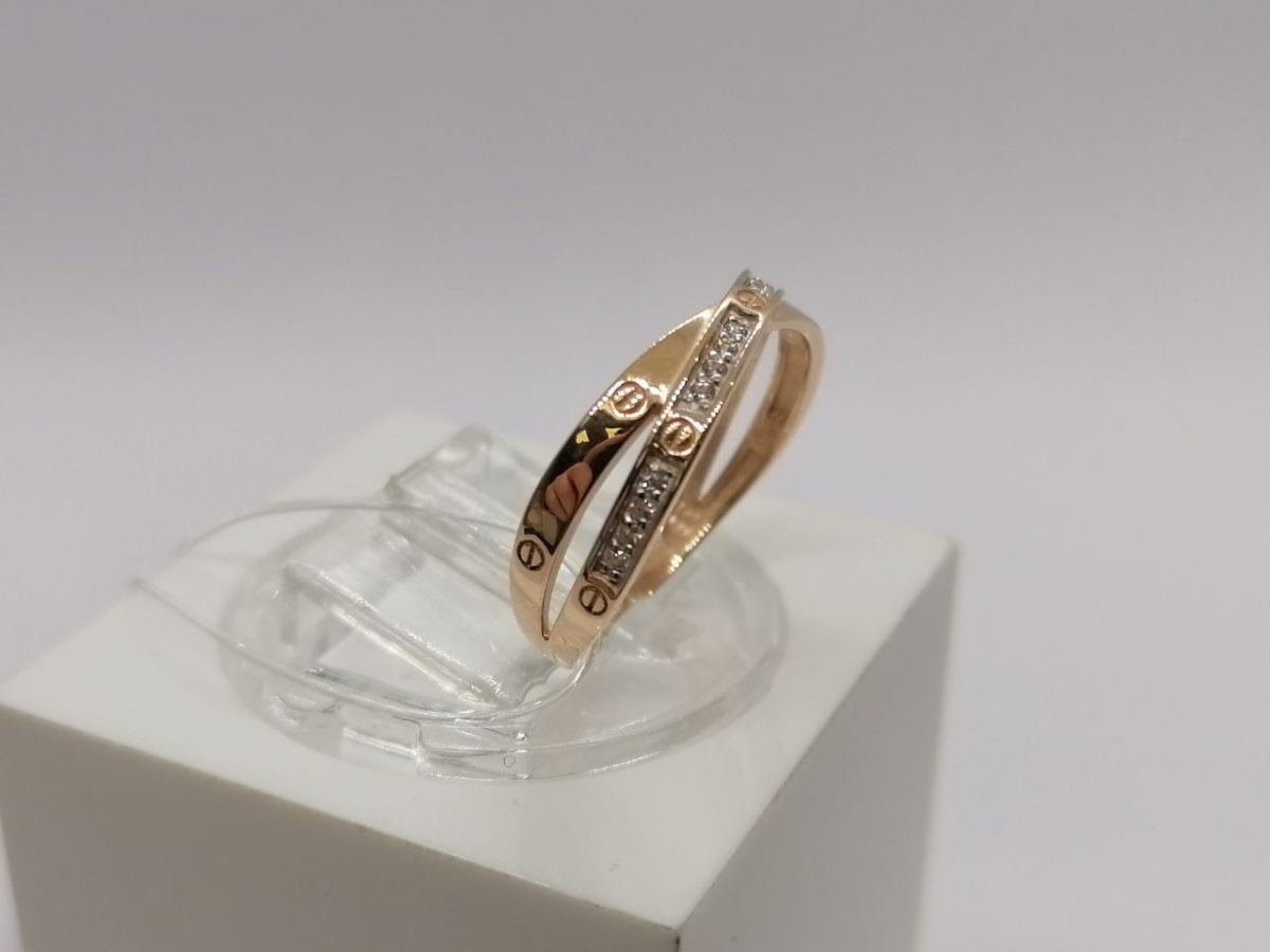 КОЛЬЦО С КАМНЯМИ (Au 585)