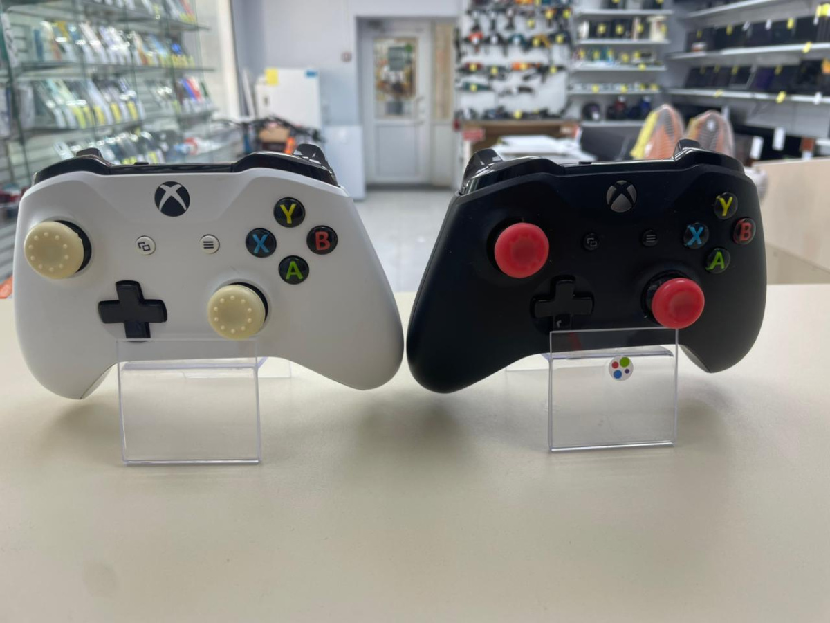 Игровая приставка Xbox One S Digital Edition 1TB