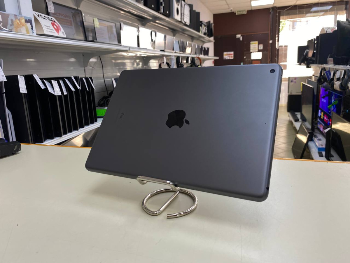 Планшет Apple iPad 9 64 ГБ (2021 A2602 (Wi-Fi)