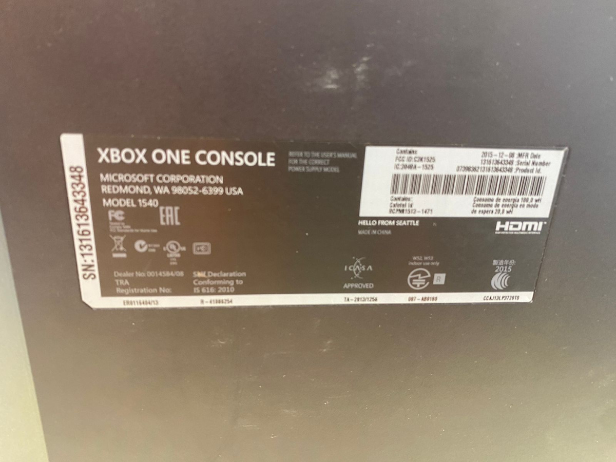 Игровая приставка Xbox One 500Gb