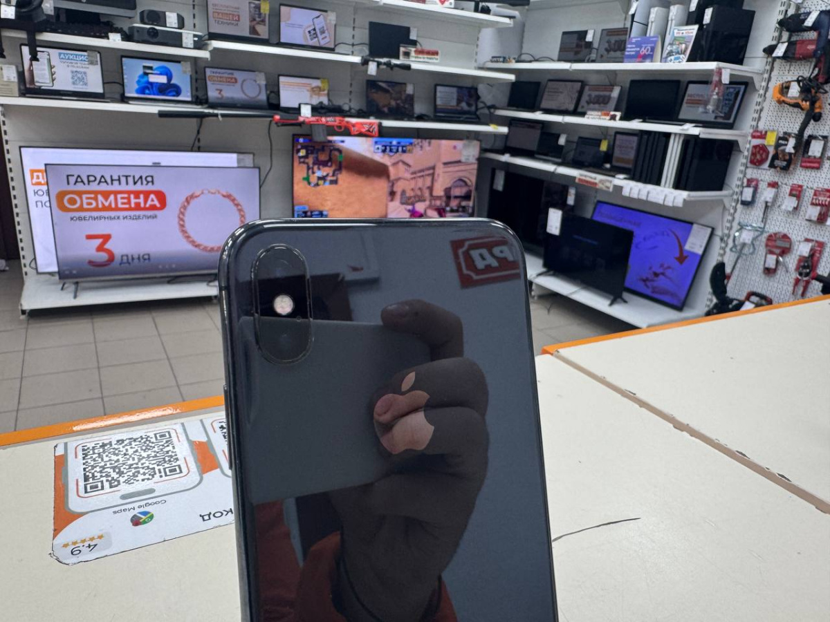 Смартфон Apple iPhone X 256Gb