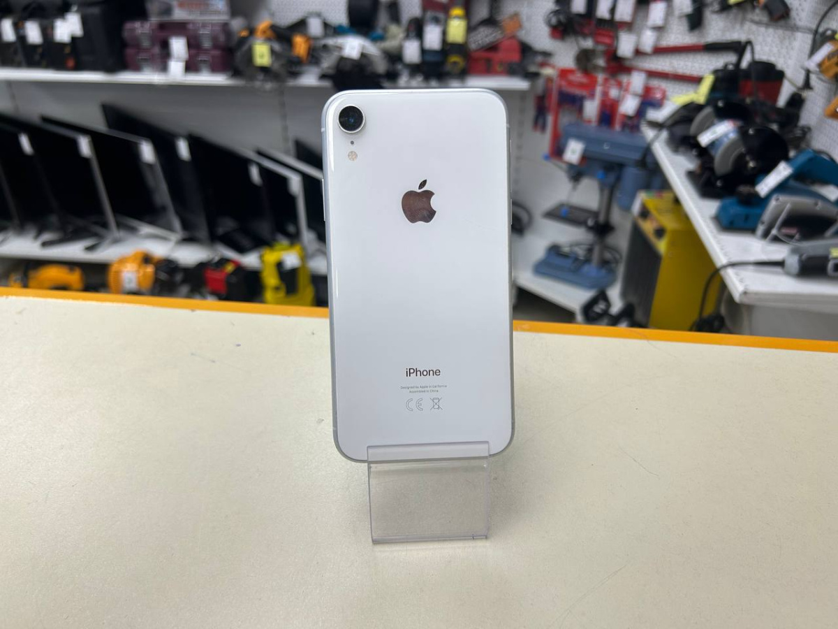 Смартфон Apple iPhone Xr 64Gb