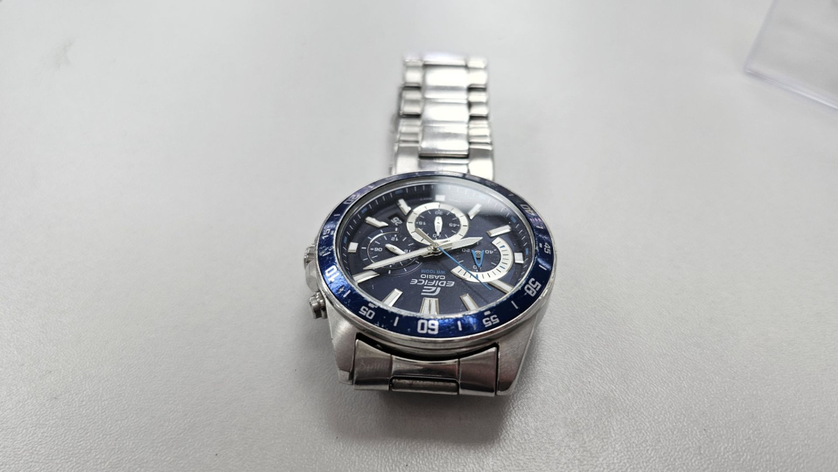 Часы наручные Casio Edifice EFV-570