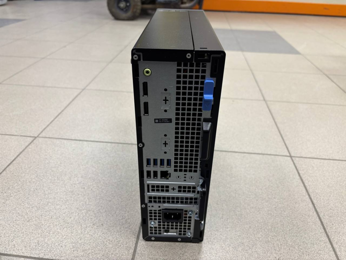 Системный блок Dell; Core i5-10500H, Intel UHD Graphics, 8 Гб, 250 Гб, Нет